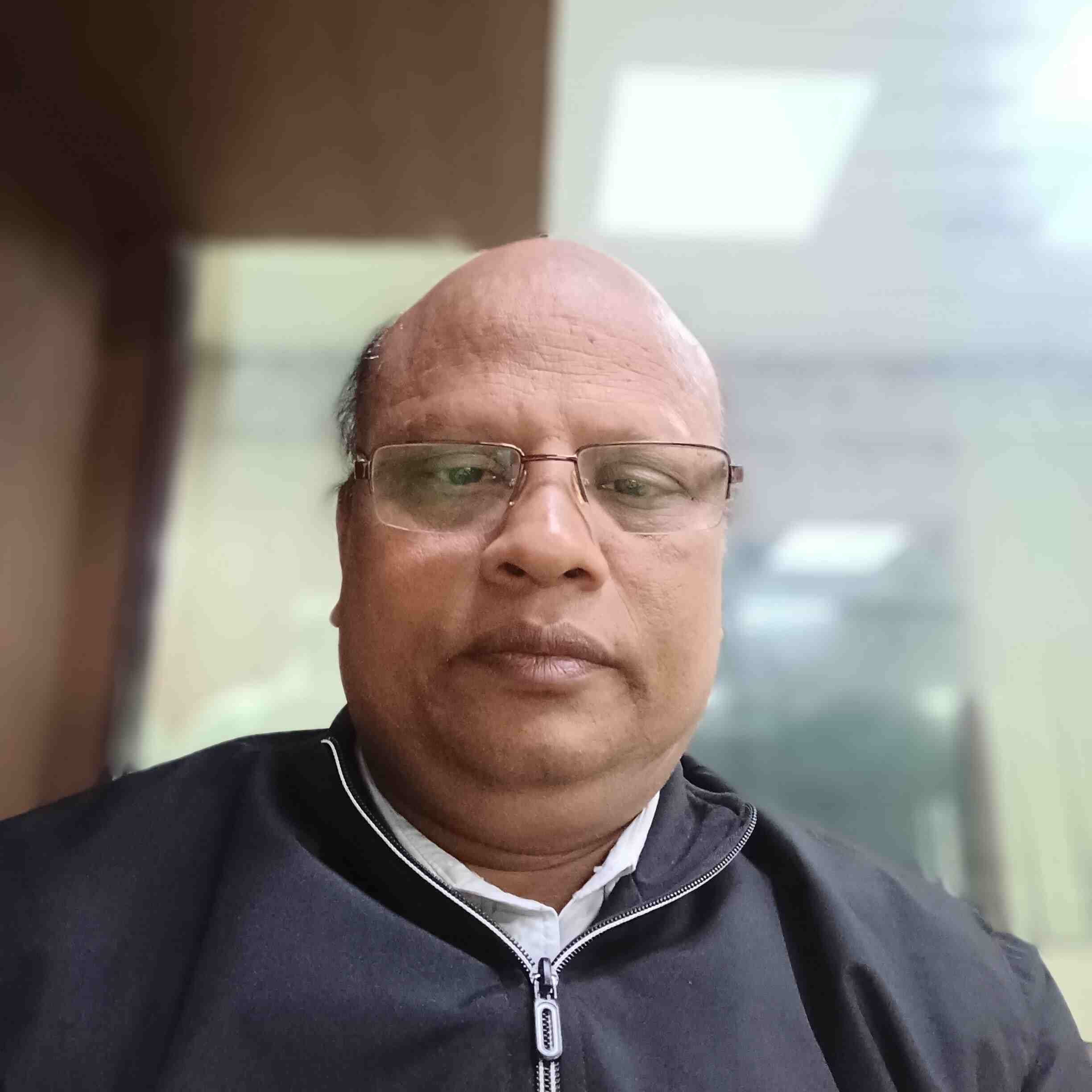 Mr. MANOJ KUMAR SINGH